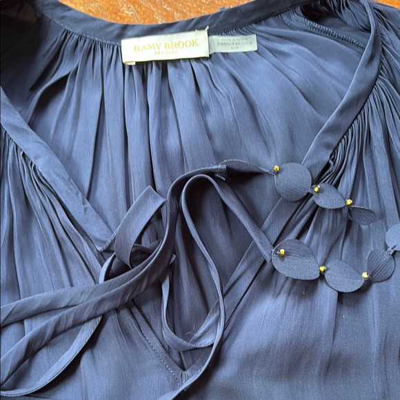 Ramy Brook Navy Blouse with Gold Details and Pleated Sleeves. Size M. - Picture 9 of 9